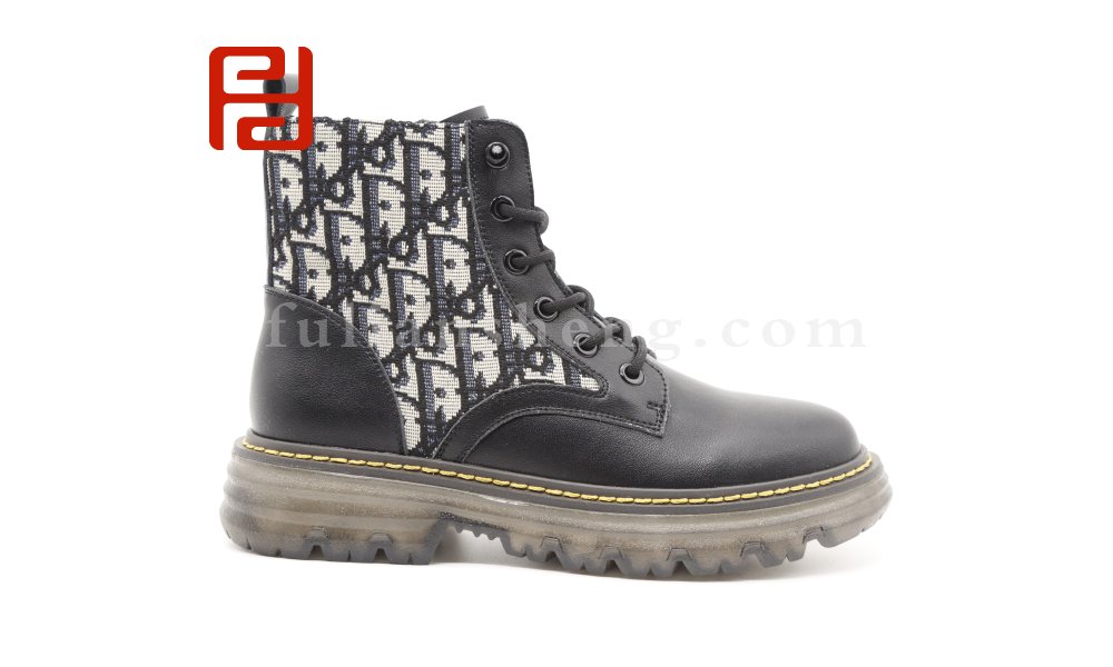 福連升2020冬季新款女純牛皮拼時尚印花網(wǎng)紅英倫風(fēng)短靴騎士靴圖片