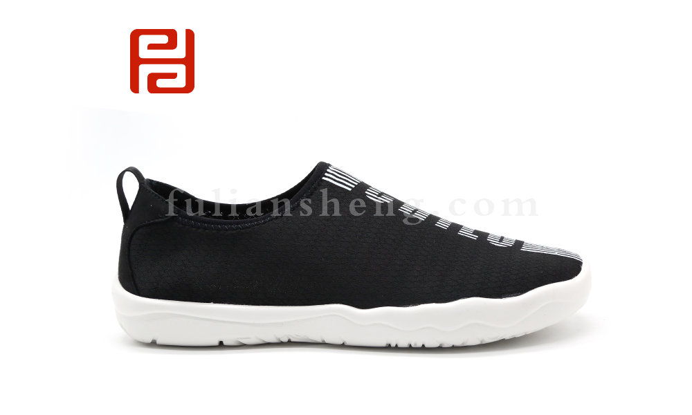 福連升夏季輕便軟彈鯊魚(yú)鞋涉水鞋旅行戶(hù)外男鞋