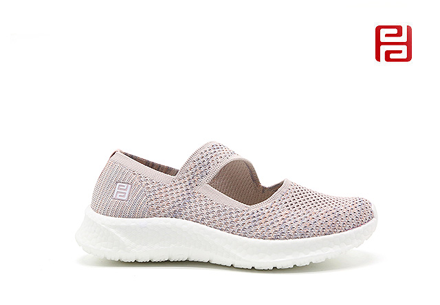 春季舒適一腳蹬休閑運(yùn)動(dòng)懶人鞋軟底輕便健步鞋女鞋